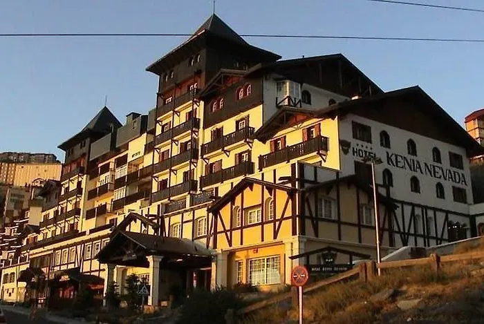 Kenia Nevada シエラネバダ