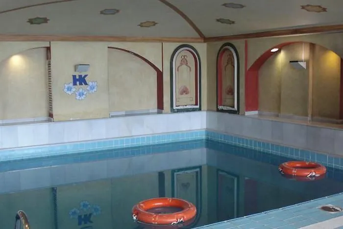 ホテル Kenia Nevada 4*